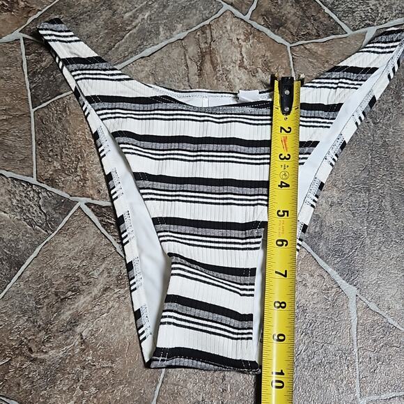 NWT Twin Striped High Rise Cheeky Bikini Bottom Sz M - Picture 6 of 10